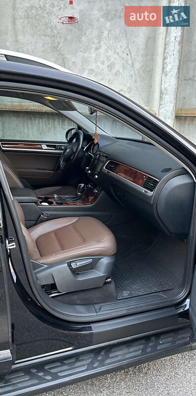 Внедорожник / Кроссовер Volkswagen Touareg 2011 в Кропивницком фото 10 Внедорожник / Кроссовер Volkswagen Touareg 2011 в Кропивницком