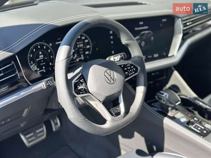 Внедорожник / Кроссовер Volkswagen Touareg 2023 в Полтаве