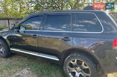Внедорожник / Кроссовер Volkswagen Touareg 2004 в Изюме