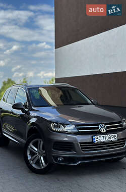 Позашляховик / Кросовер Volkswagen Touareg 2013 в Львові