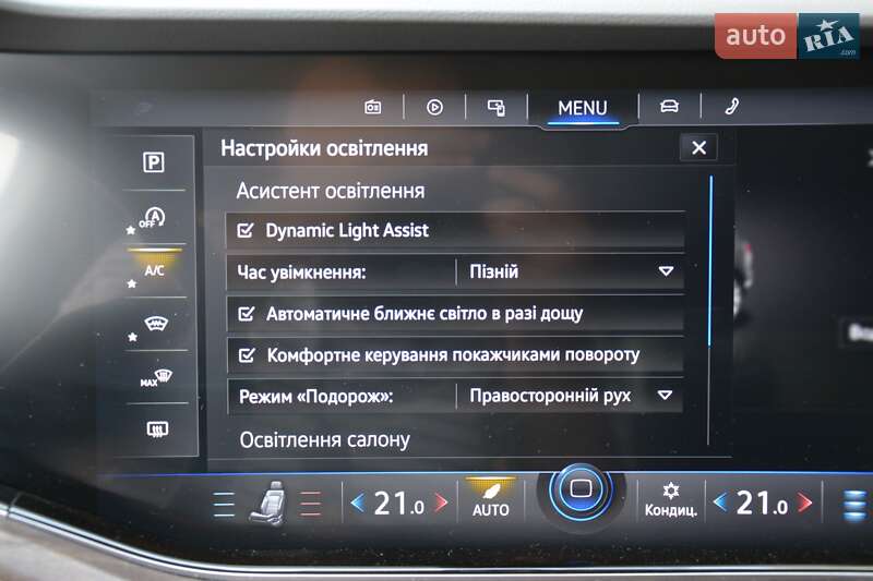 Внедорожник / Кроссовер Volkswagen Touareg 2019 в Киеве