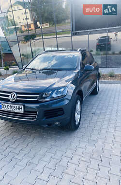 Позашляховик / Кросовер Volkswagen Touareg 2012 в Хмельницькому