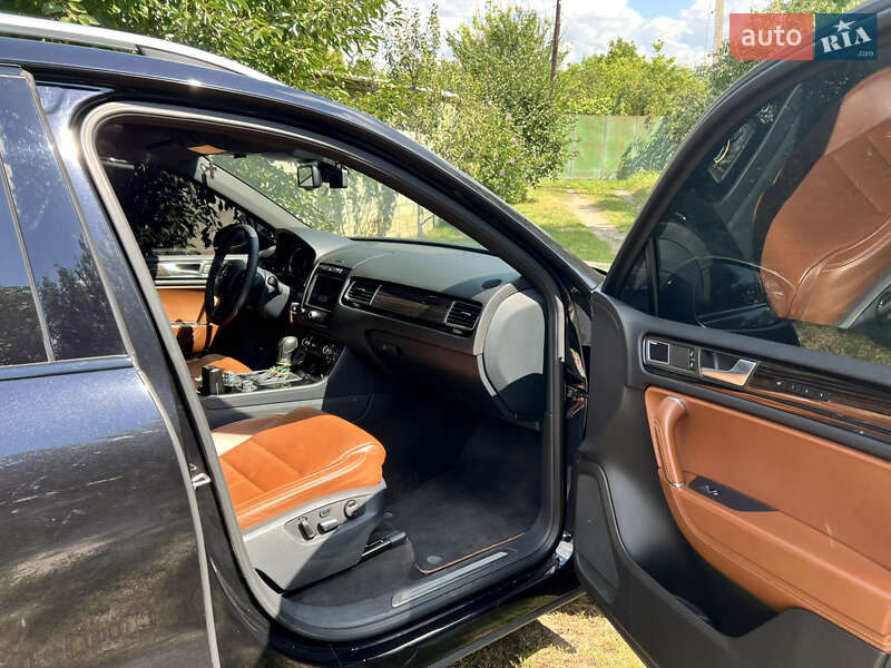 Внедорожник / Кроссовер Volkswagen Touareg 2014 в Харькове фото 12 Внедорожник / Кроссовер Volkswagen Touareg 2014 в Харькове