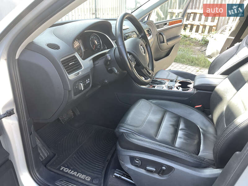 Внедорожник / Кроссовер Volkswagen Touareg 2011 в Первомайске фото 16 Внедорожник / Кроссовер Volkswagen Touareg 2011 в Первомайске