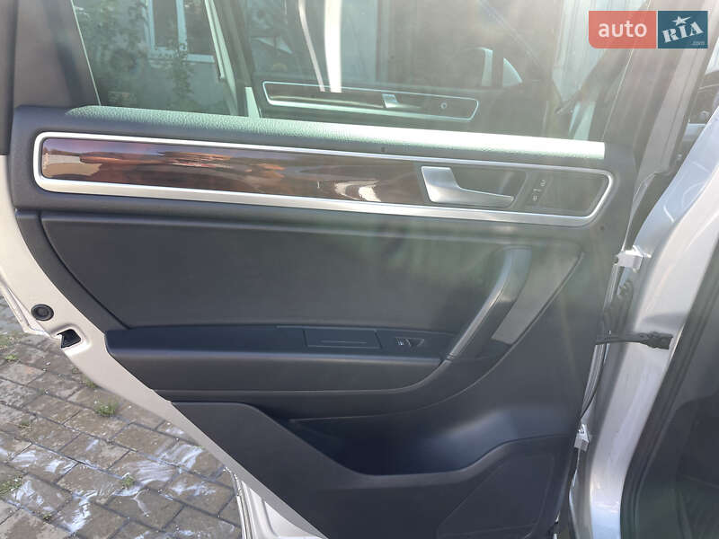 Внедорожник / Кроссовер Volkswagen Touareg 2011 в Первомайске фото 19 Внедорожник / Кроссовер Volkswagen Touareg 2011 в Первомайске