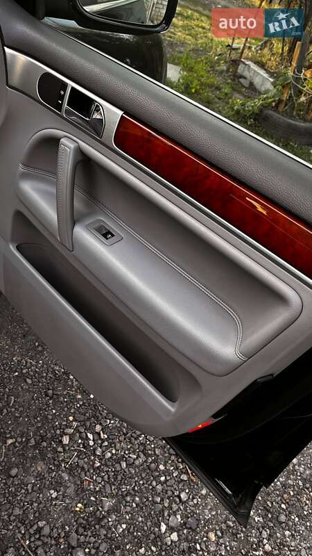 Внедорожник / Кроссовер Volkswagen Touareg 2006 в Краматорске фото 3 Внедорожник / Кроссовер Volkswagen Touareg 2006 в Краматорске