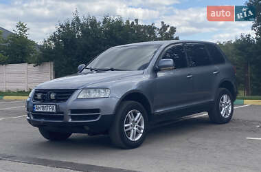 Позашляховик / Кросовер Volkswagen Touareg 2003 в Києві