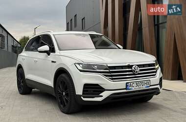 Внедорожник / Кроссовер Volkswagen Touareg 2019 в Луцке