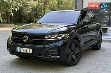 Внедорожник / Кроссовер Volkswagen Touareg 2024 в Тернополе