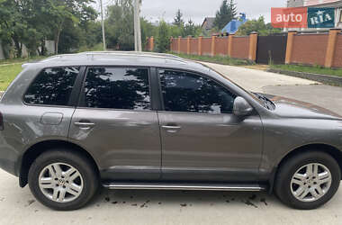 Внедорожник / Кроссовер Volkswagen Touareg 2009 в 