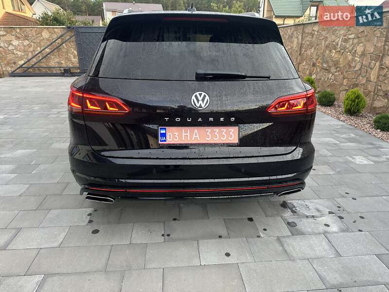 Позашляховик / Кросовер Volkswagen Touareg 2018 в Луцьку