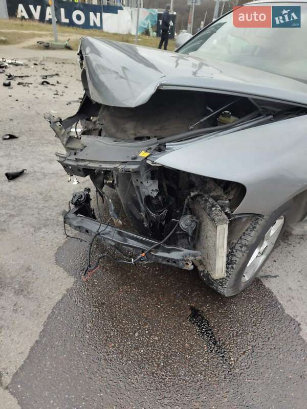 Внедорожник / Кроссовер Volkswagen Touareg 2004 в Львове фото 16 Внедорожник / Кроссовер Volkswagen Touareg 2004 в Львове