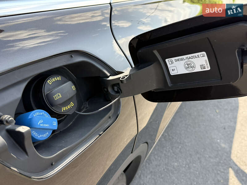 Позашляховик / Кросовер Volkswagen Touareg 2021 в Львові фото 14 Позашляховик / Кросовер Volkswagen Touareg 2021 в Львові