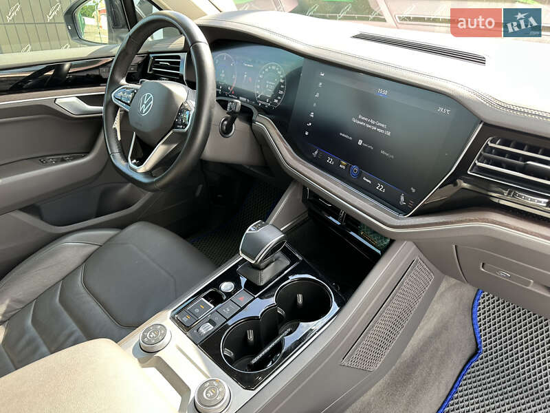 Позашляховик / Кросовер Volkswagen Touareg 2020 в Києві фото 9 Позашляховик / Кросовер Volkswagen Touareg 2020 в Києві
