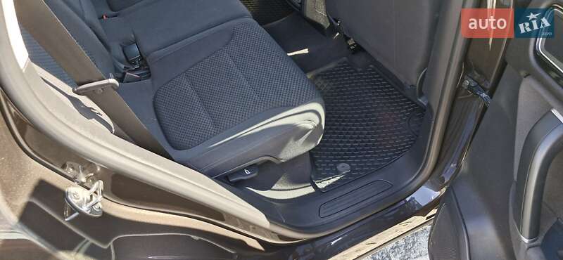 Внедорожник / Кроссовер Volkswagen Touareg 2015 в Харькове фото 14 Внедорожник / Кроссовер Volkswagen Touareg 2015 в Харькове