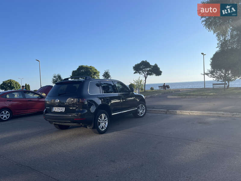 Внедорожник / Кроссовер Volkswagen Touareg 2008 в Черкассах