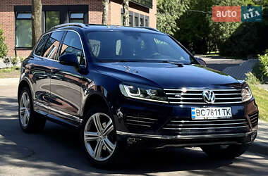 Позашляховик / Кросовер Volkswagen Touareg 2013 в Львові