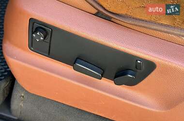 Внедорожник / Кроссовер Volkswagen Touareg 2008 в 