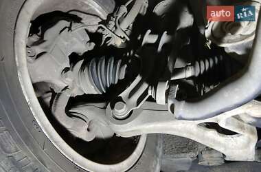 Внедорожник / Кроссовер Volkswagen Touareg 2012 в 