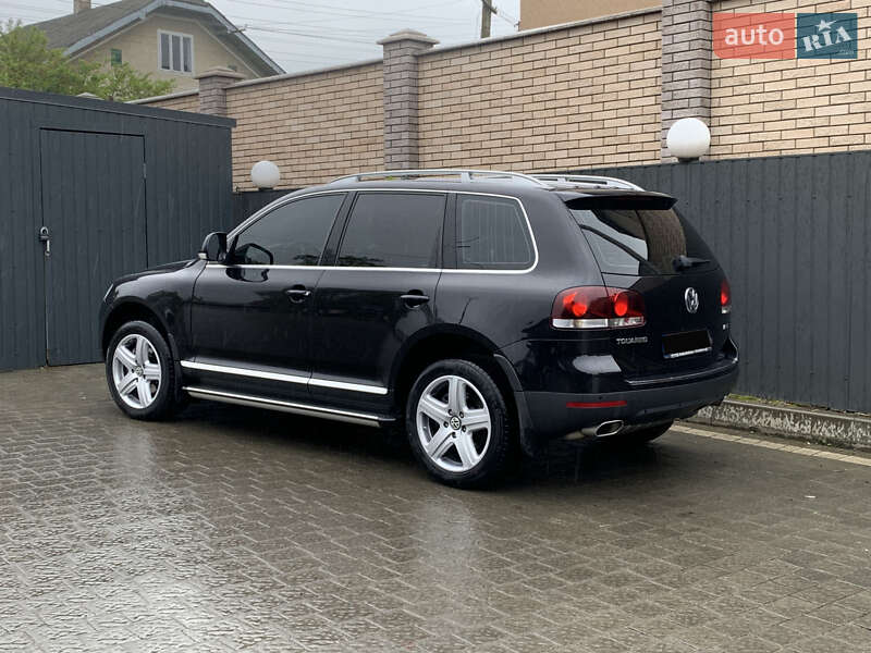 Внедорожник / Кроссовер Volkswagen Touareg 2008 в Ивано-Франковске