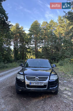 Внедорожник / Кроссовер Volkswagen Touareg 2007 в Славуте