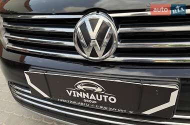 Внедорожник / Кроссовер Volkswagen Touareg 2017 в 