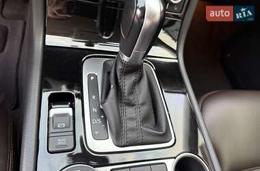 Внедорожник / Кроссовер Volkswagen Touareg 2017 в 