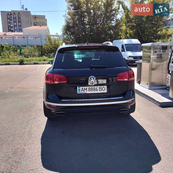 Внедорожник / Кроссовер Volkswagen Touareg 2016 в Коростене фото 5 Внедорожник / Кроссовер Volkswagen Touareg 2016 в Коростене
