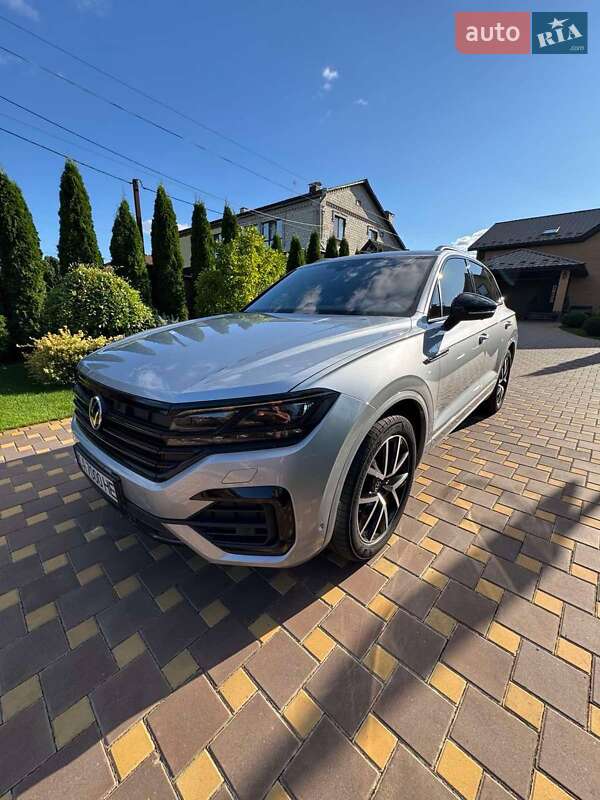 Позашляховик / Кросовер Volkswagen Touareg 2021 в Умані фото 3 Позашляховик / Кросовер Volkswagen Touareg 2021 в Умані