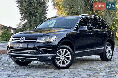 Позашляховик / Кросовер Volkswagen Touareg 2018 в Києві