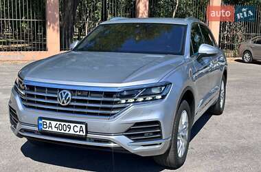 Внедорожник / Кроссовер Volkswagen Touareg 2018 в Кропивницком