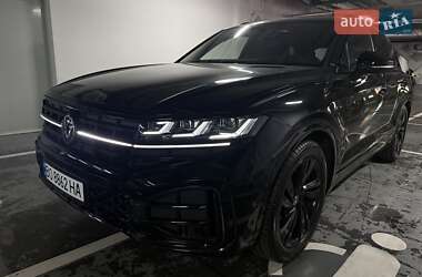 Внедорожник / Кроссовер Volkswagen Touareg 2023 в Киеве