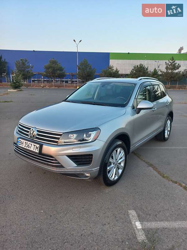 Volkswagen Touareg 2015