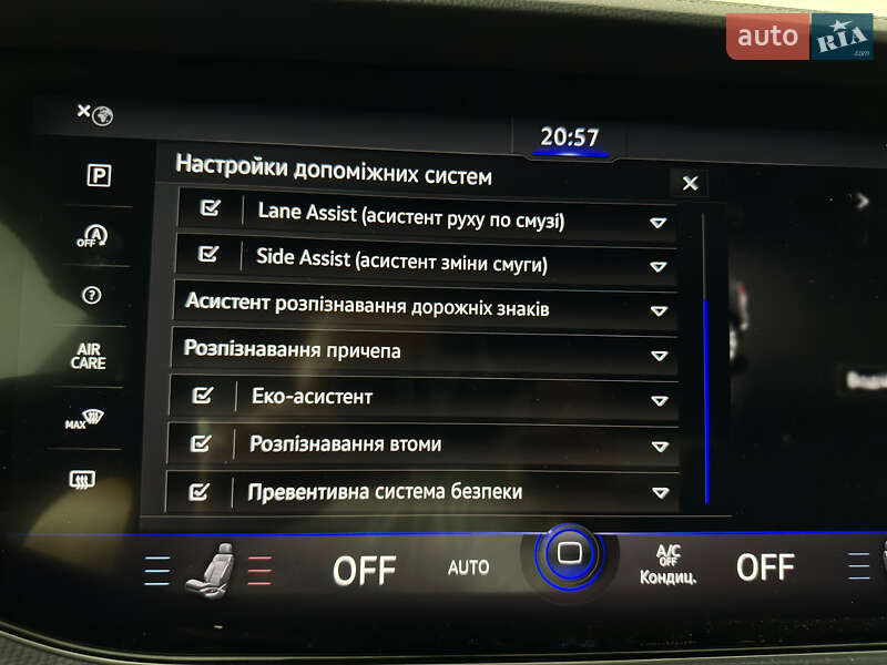 Позашляховик / Кросовер Volkswagen Touareg 2022 в Козятині
