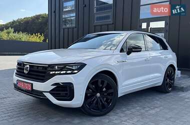 Позашляховик / Кросовер Volkswagen Touareg 2020 в Хмельницькому