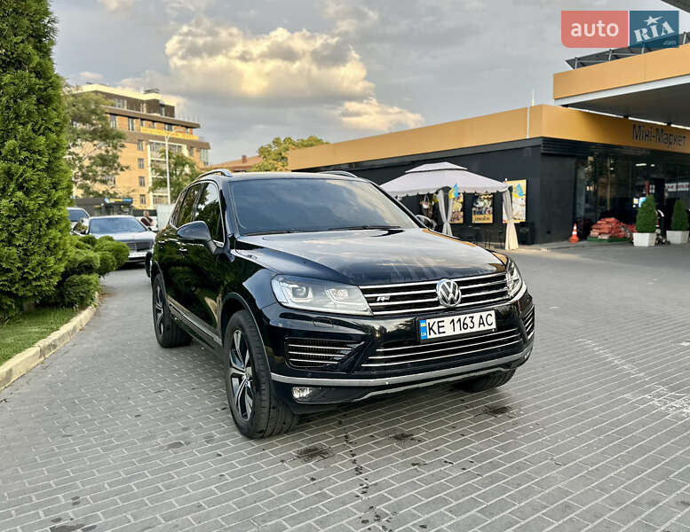 Внедорожник / Кроссовер Volkswagen Touareg 2018 в Днепре