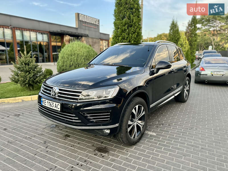 Внедорожник / Кроссовер Volkswagen Touareg 2018 в Днепре