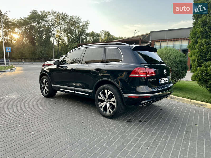 Внедорожник / Кроссовер Volkswagen Touareg 2018 в Днепре