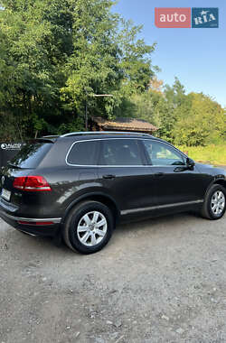 Внедорожник / Кроссовер Volkswagen Touareg 2016 в 