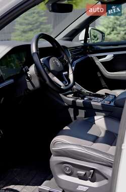 Внедорожник / Кроссовер Volkswagen Touareg 2020 в 
