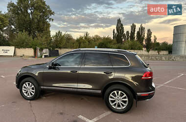 Внедорожник / Кроссовер Volkswagen Touareg 2017 в 