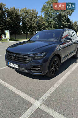 Внедорожник / Кроссовер Volkswagen Touareg 2023 в 