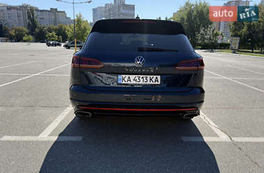 Внедорожник / Кроссовер Volkswagen Touareg 2023 в 