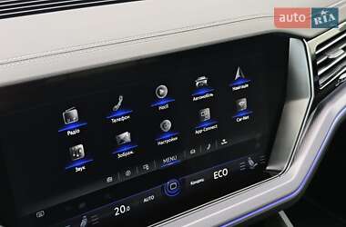 Внедорожник / Кроссовер Volkswagen Touareg 2023 в 