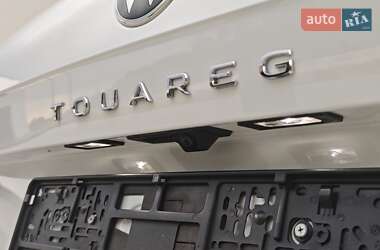 Внедорожник / Кроссовер Volkswagen Touareg 2023 в 