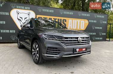 Внедорожник / Кроссовер Volkswagen Touareg 2019 в Хмельницком