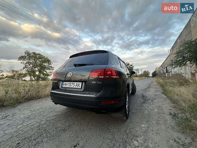 Внедорожник / Кроссовер Volkswagen Touareg 2013 в Одессе фото 6 Внедорожник / Кроссовер Volkswagen Touareg 2013 в Одессе