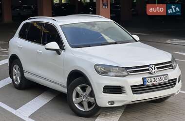 Позашляховик / Кросовер Volkswagen Touareg 2013 в Києві