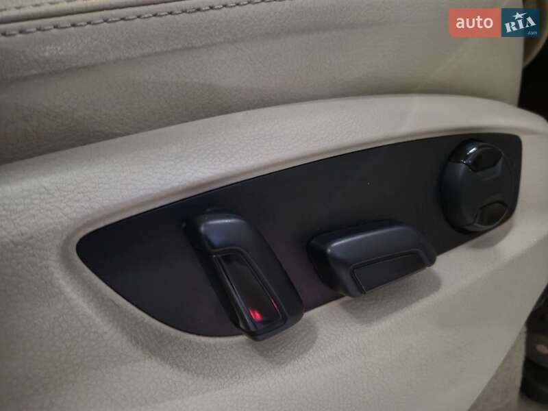 Позашляховик / Кросовер Volkswagen Touareg 2010 в Миколаєві фото 14 Позашляховик / Кросовер Volkswagen Touareg 2010 в Миколаєві