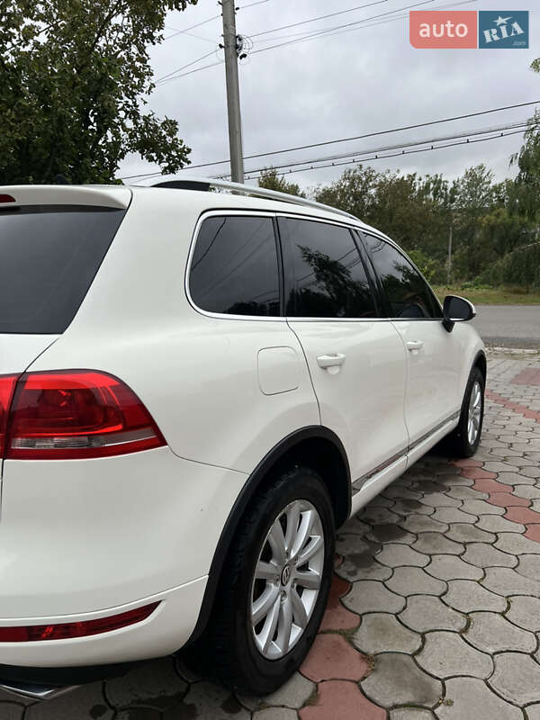 Внедорожник / Кроссовер Volkswagen Touareg 2010 в Теребовле